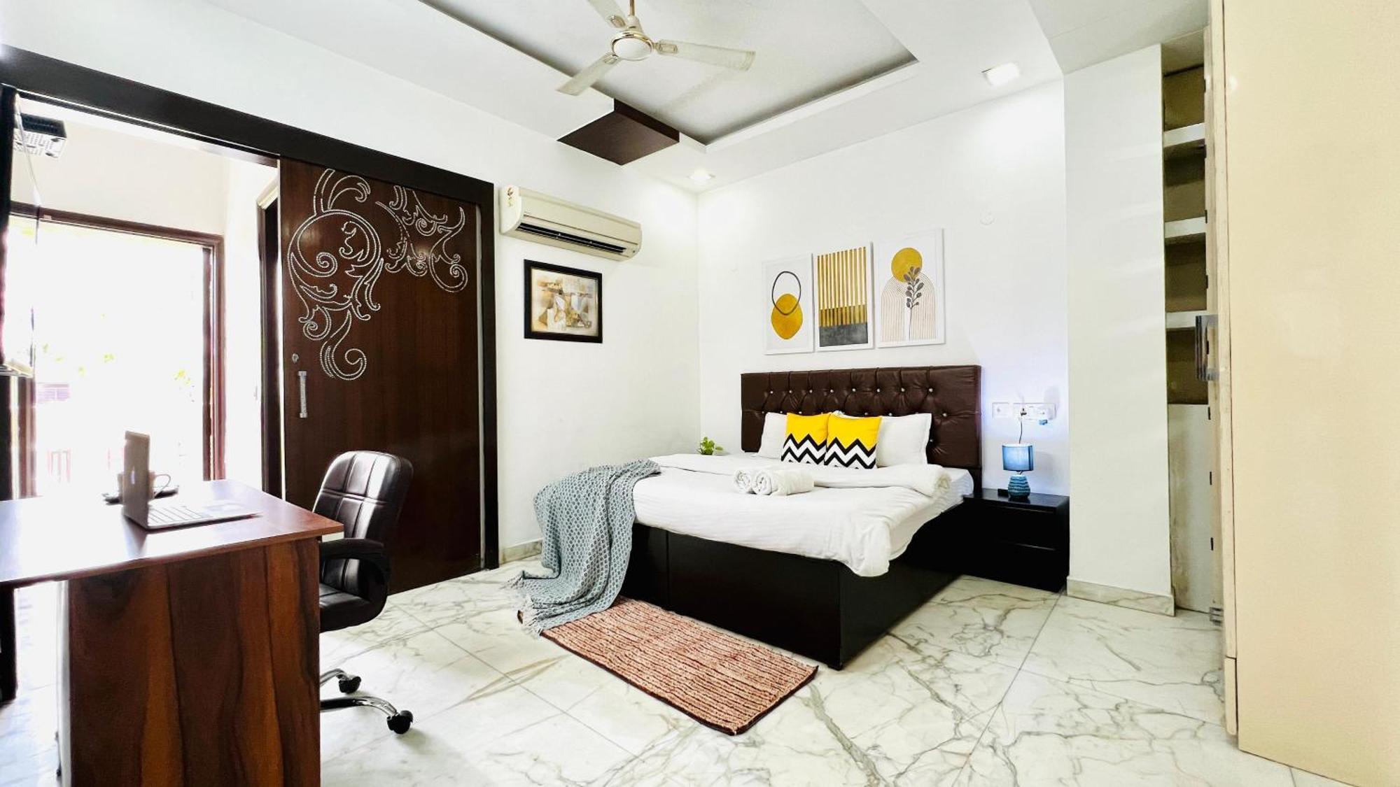 Olive Service Apartments - Greater Kailash Új-Delhi Szoba fotó