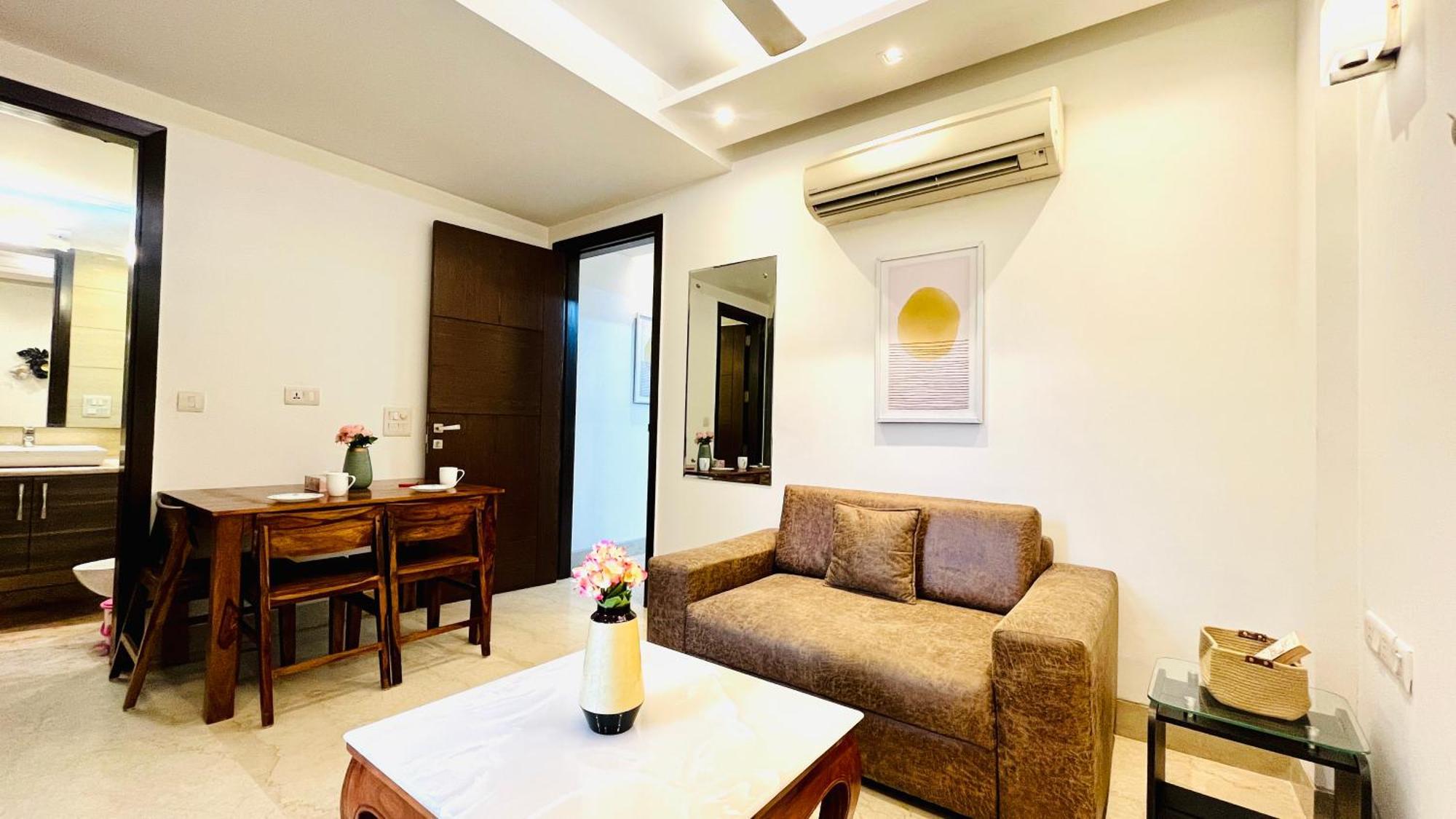 Olive Service Apartments - Greater Kailash Új-Delhi Szoba fotó