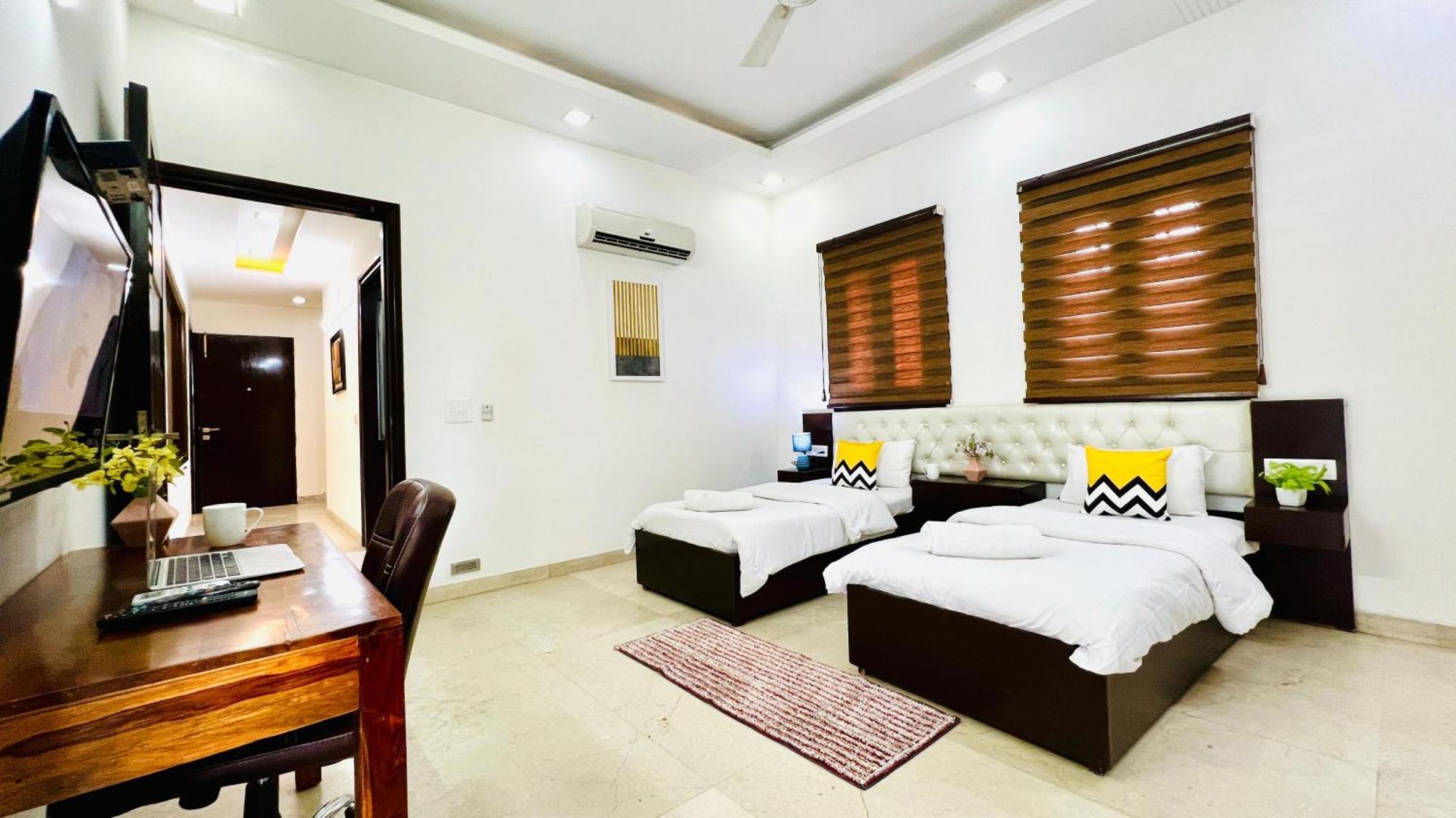 Olive Service Apartments - Greater Kailash Új-Delhi Szoba fotó