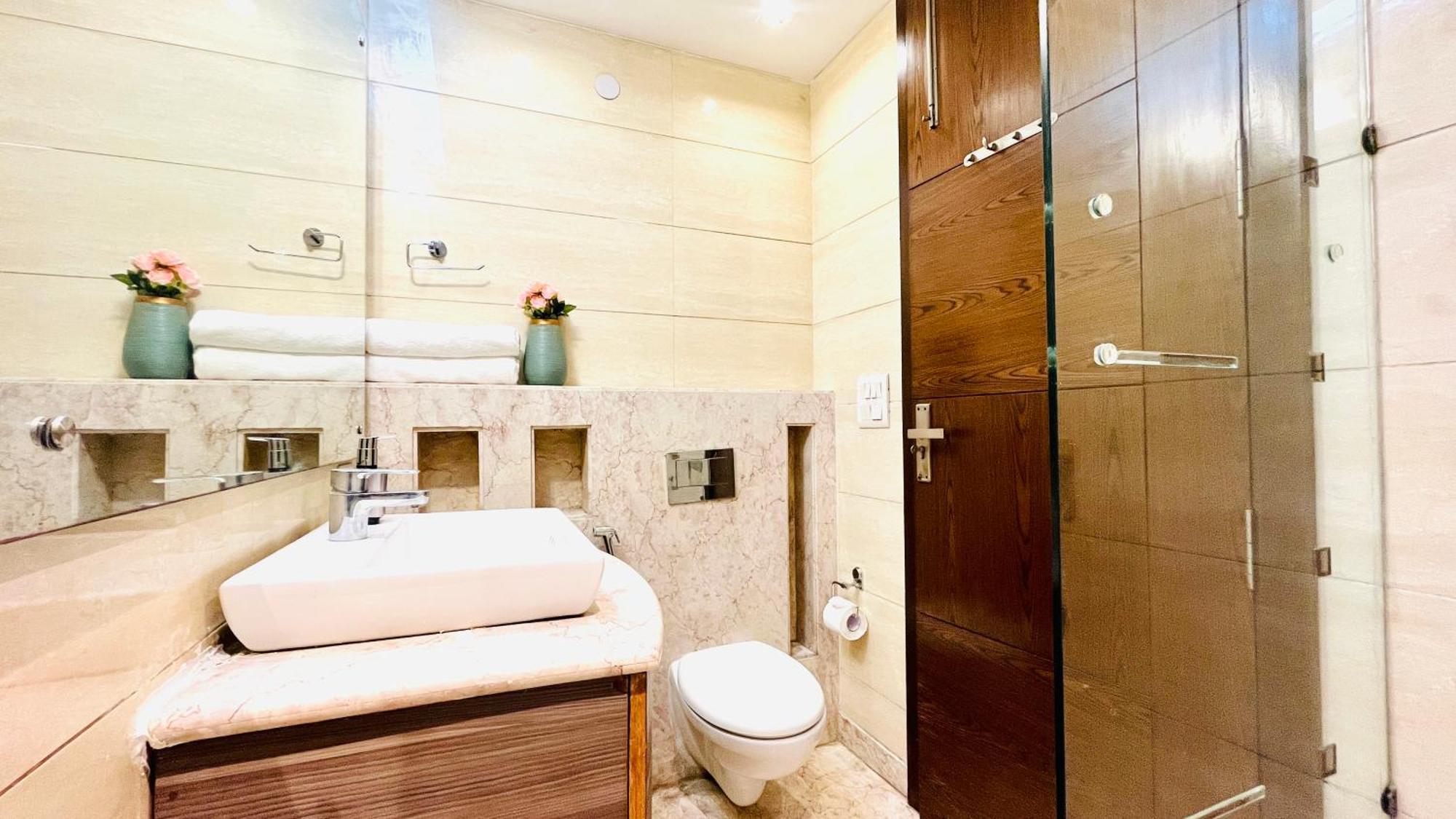 Olive Service Apartments - Greater Kailash Új-Delhi Szoba fotó